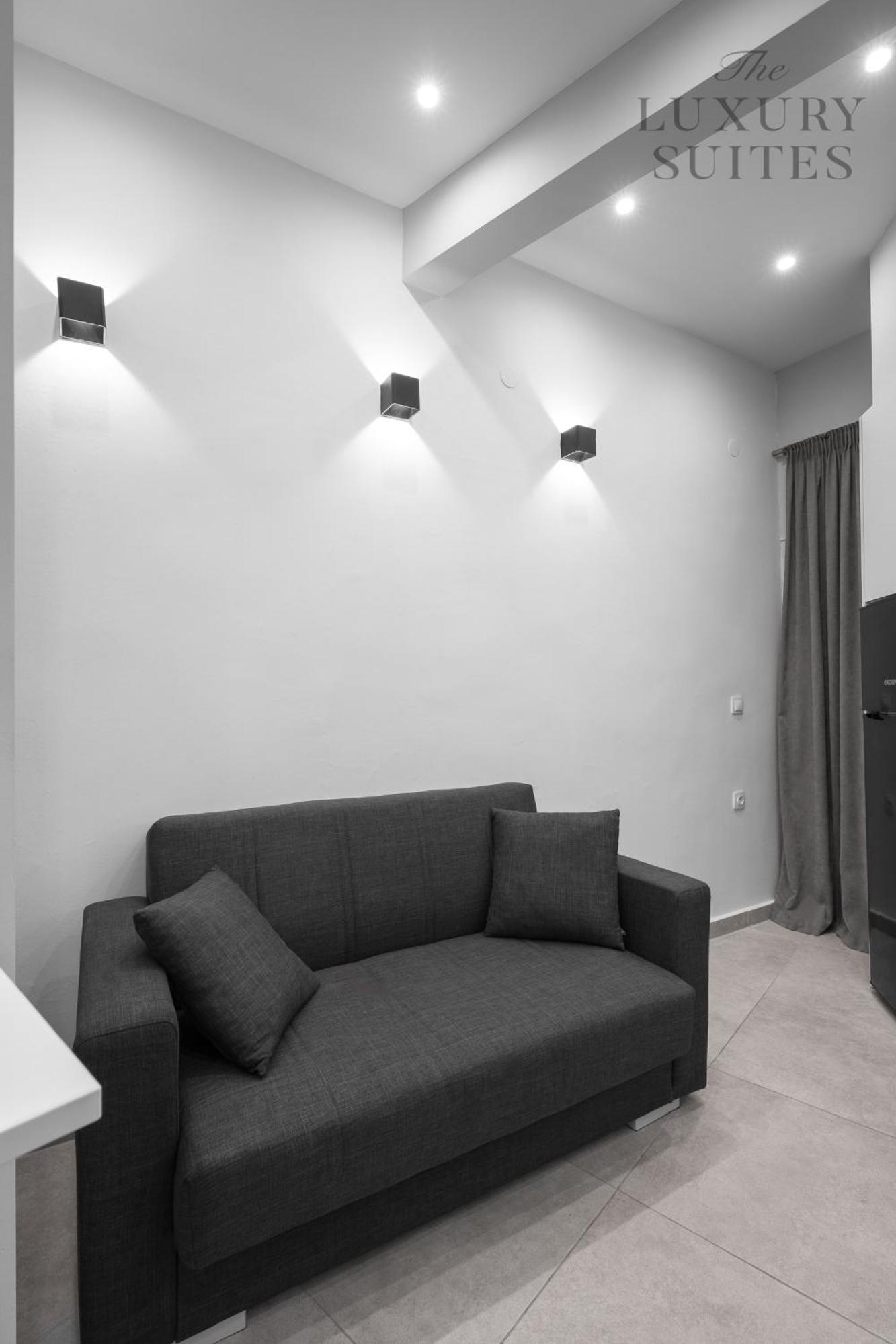 Mavili, The Luxury Suites Thessaloniki Exterior photo