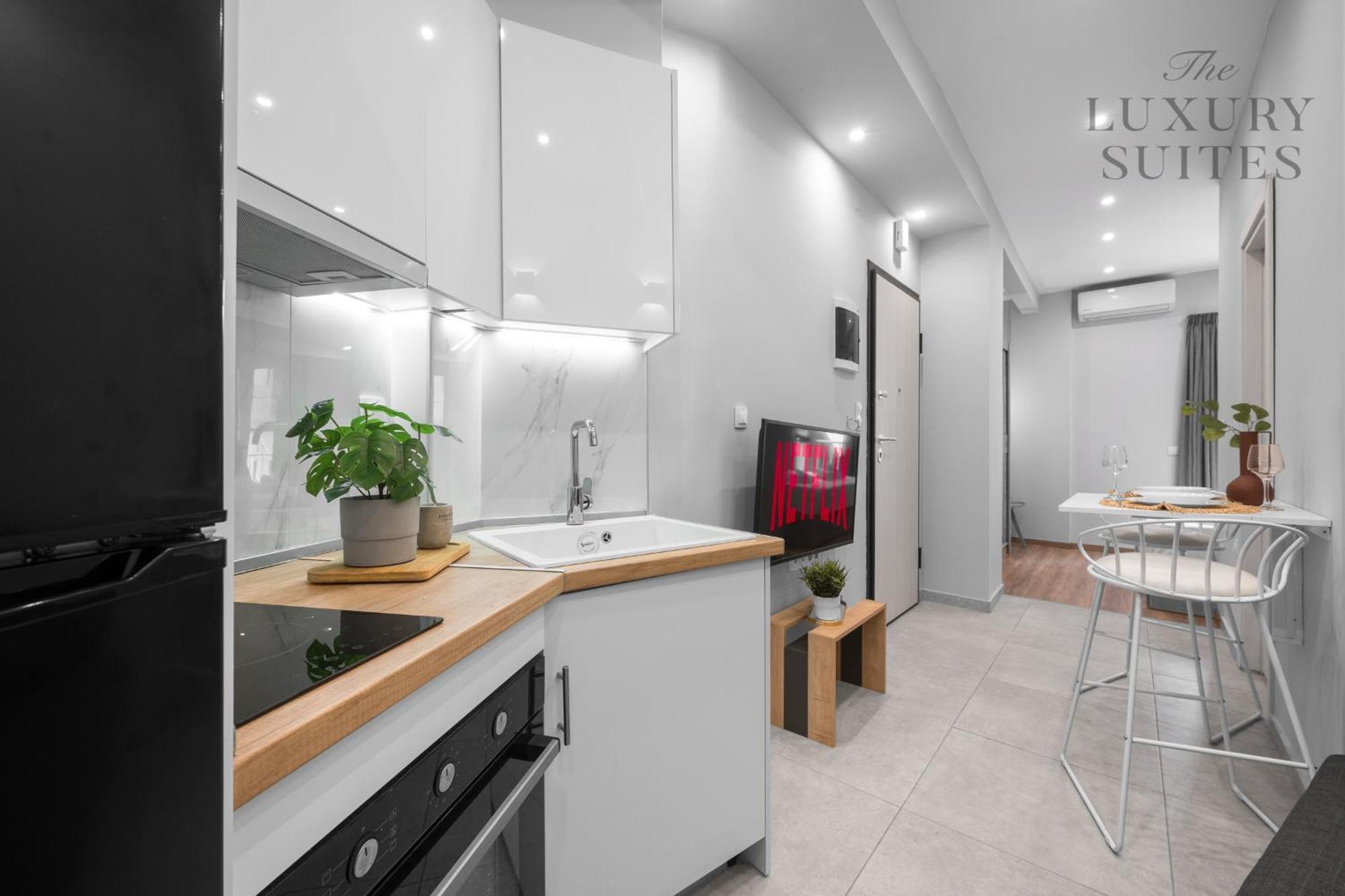 Mavili, The Luxury Suites Thessaloniki Exterior photo